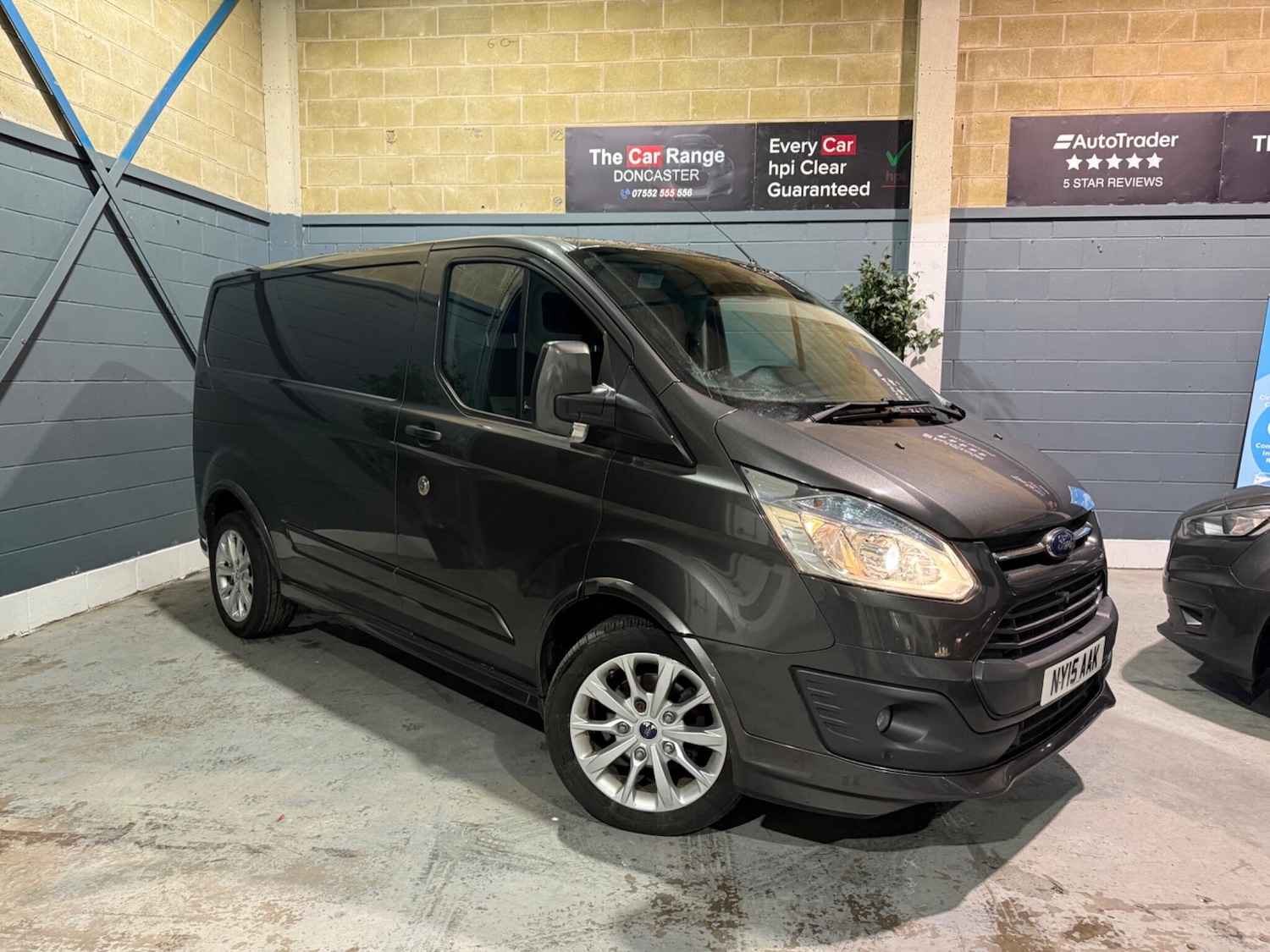 Used Ford Transit Custom 2015 for sale - 77550469: Photo 1