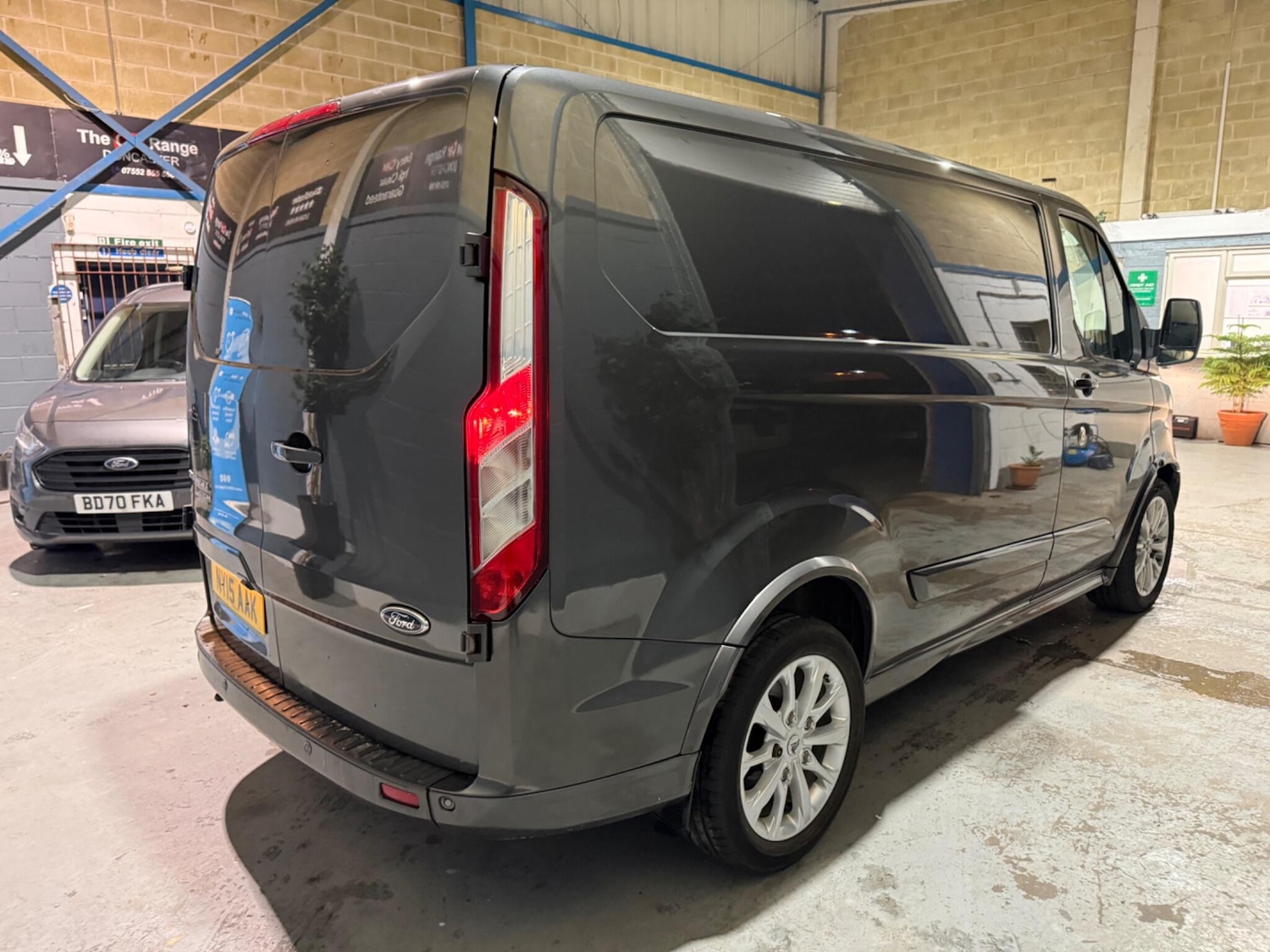 Used Ford Transit Custom 2015 for sale - 77550469: Photo 13