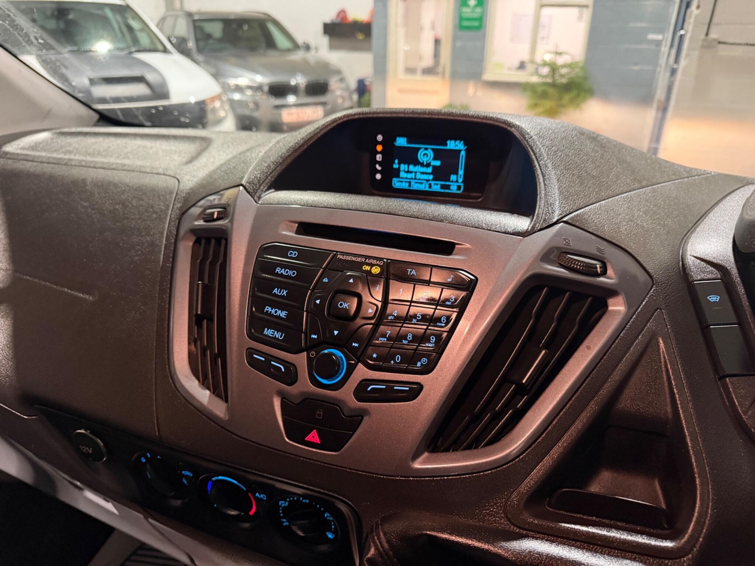 Used Ford Transit Custom 2015 for sale - 77550469: Photo 20