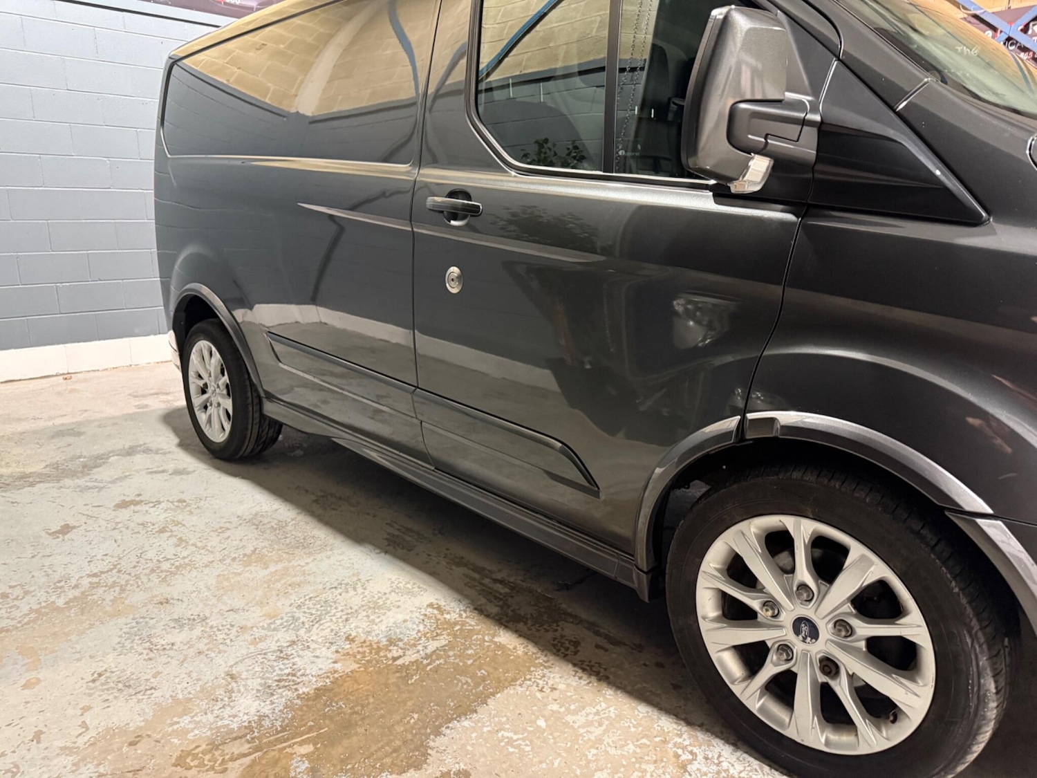 Used Ford Transit Custom 2015 for sale - 77550469: Photo 26