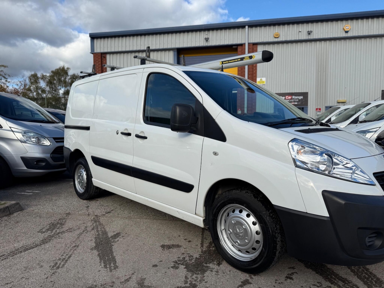 Used Peugeot Expert 2016 for sale - 76398097: Photo 21