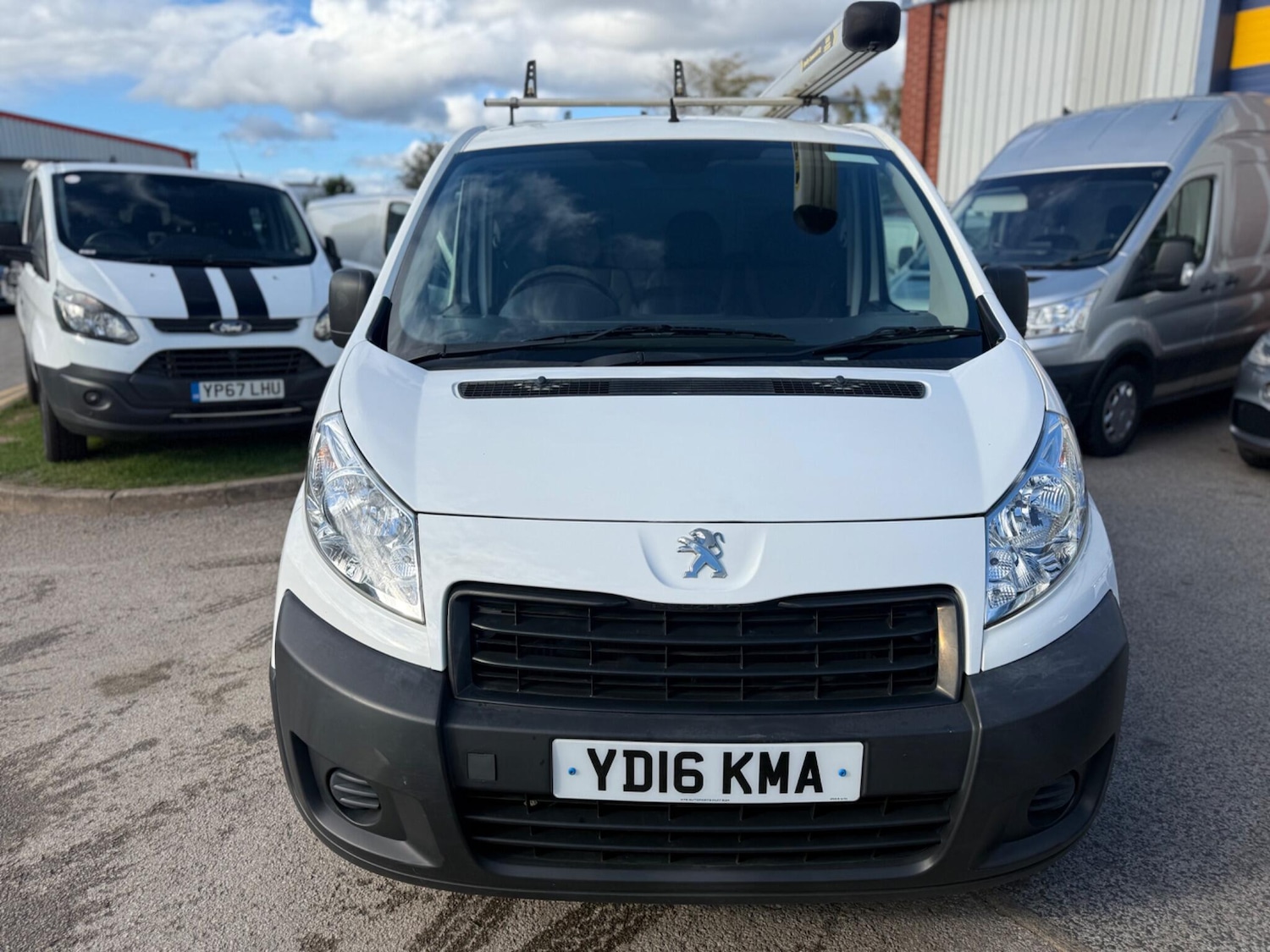 Used Peugeot Expert 2016 for sale - 76398097: Photo 9
