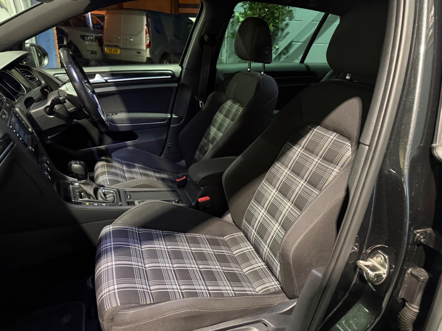 Used Volkswagen Golf 2016 for sale - 77723595: Photo 15