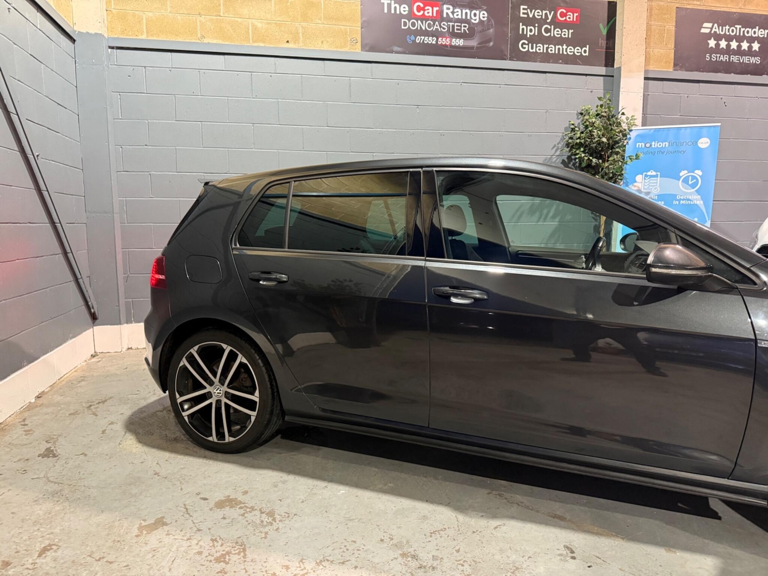 Used Volkswagen Golf 2016 for sale - 77723595: Photo 2