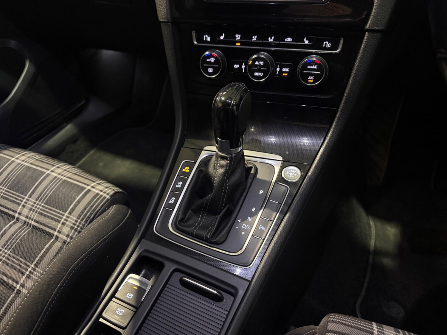 Used Volkswagen Golf 2016 for sale - 77723595: Photo 20