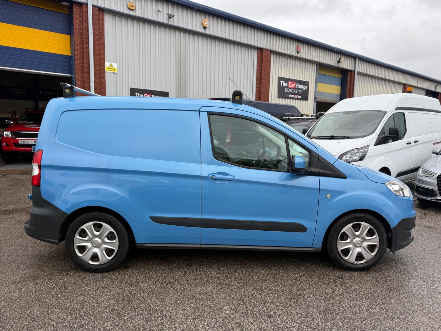 Used Ford Transit Courier 2014 for sale - 77330715: Photo 5