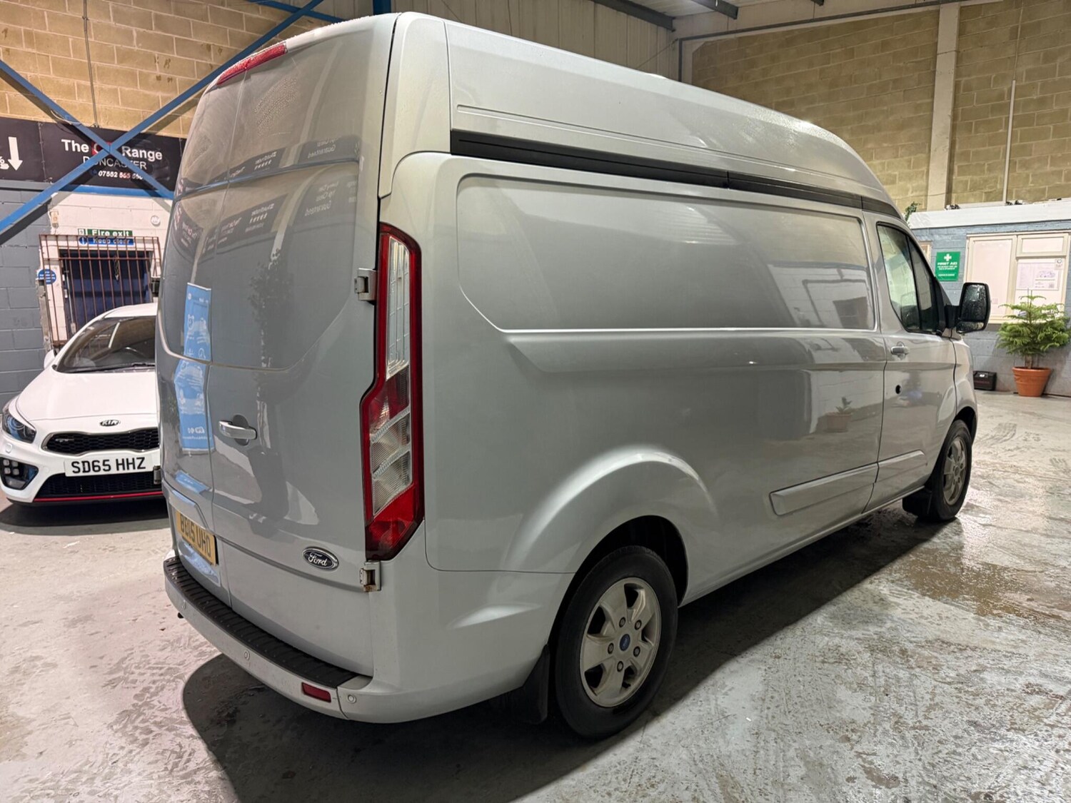 Used Ford Transit Custom 2015 for sale - 77469131: Photo 10