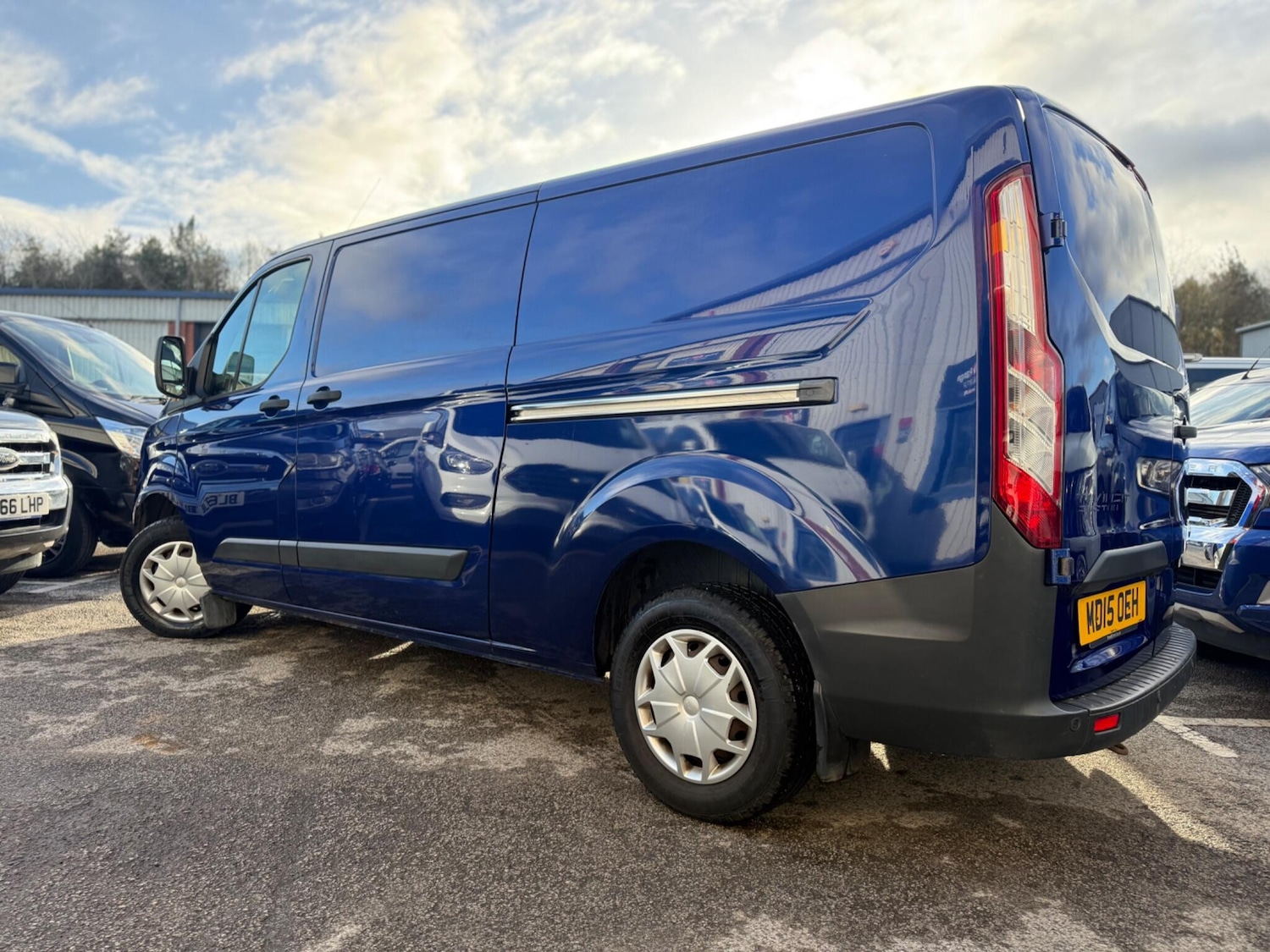 Used Ford Transit Custom 2015 for sale - 76634103: Photo 3