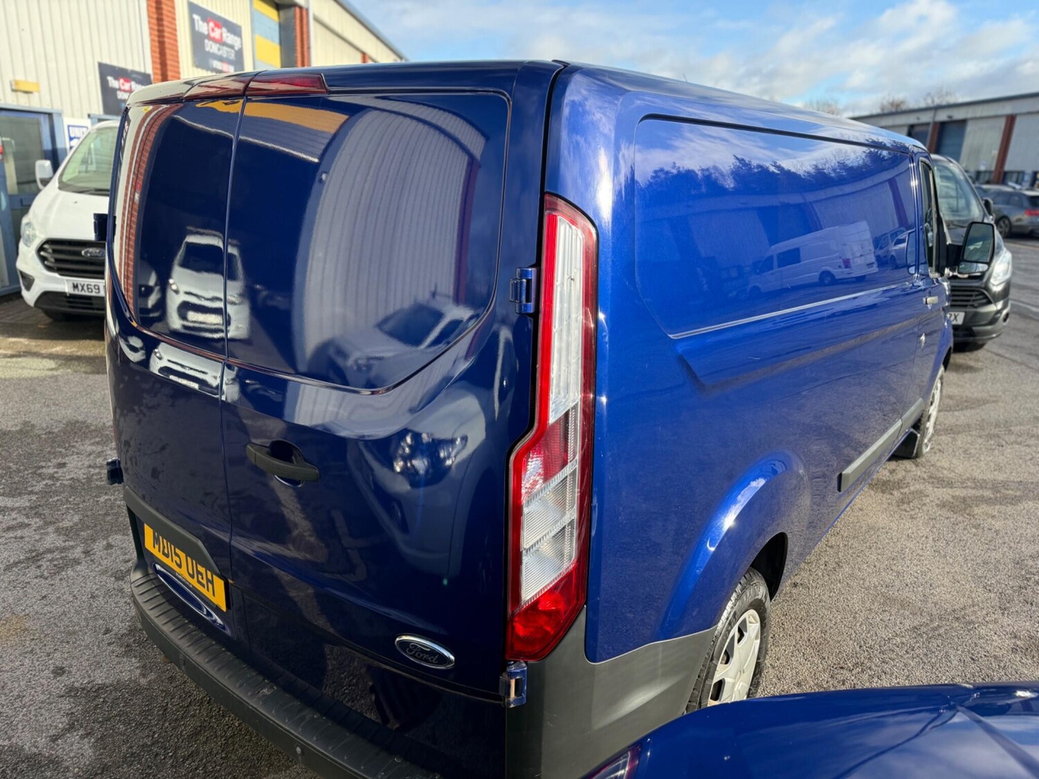 Used Ford Transit Custom 2015 for sale - 76634103: Photo 4