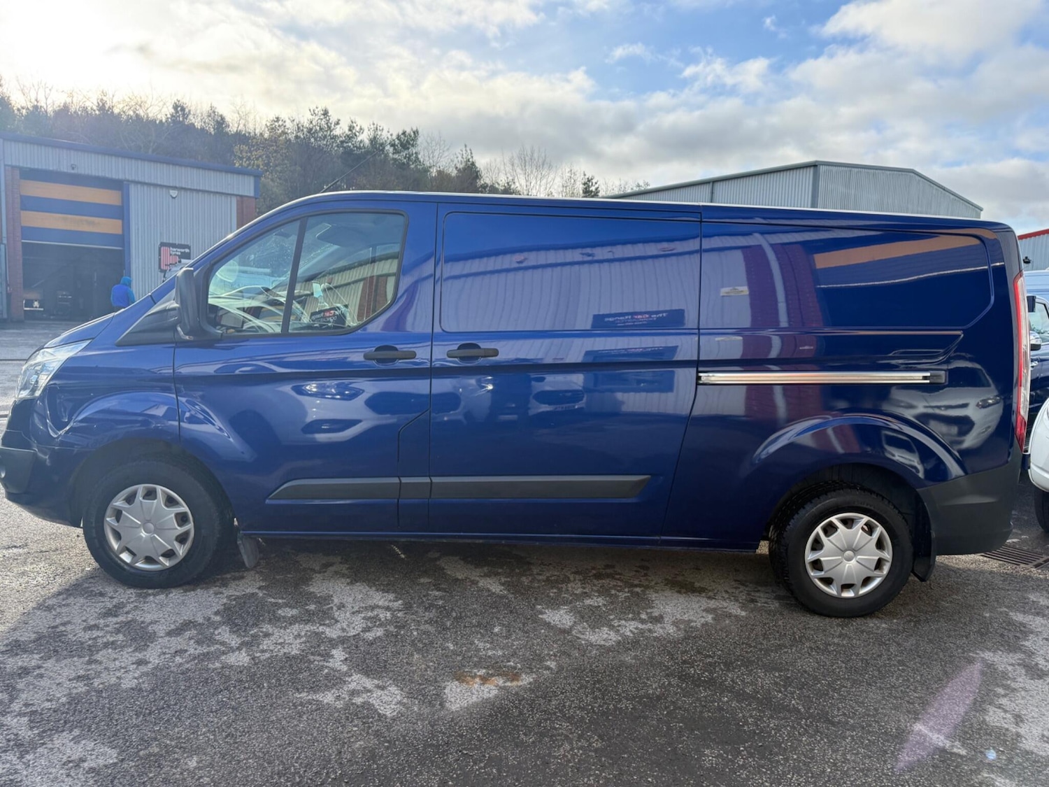 Used Ford Transit Custom 2015 for sale - 76634103: Photo 9
