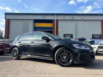 Used Volkswagen Golf 2017 for sale - 75033823: Photo