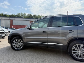 Used Volkswagen Tiguan 2012 for sale - 75564451: Photo