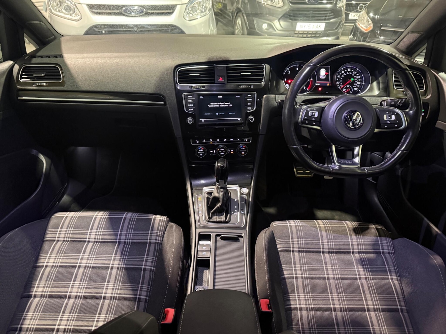 Used Volkswagen Golf 2016 for sale - 77784015: Photo 17