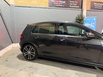 Used Volkswagen Golf 2016 for sale - 77784015: Photo