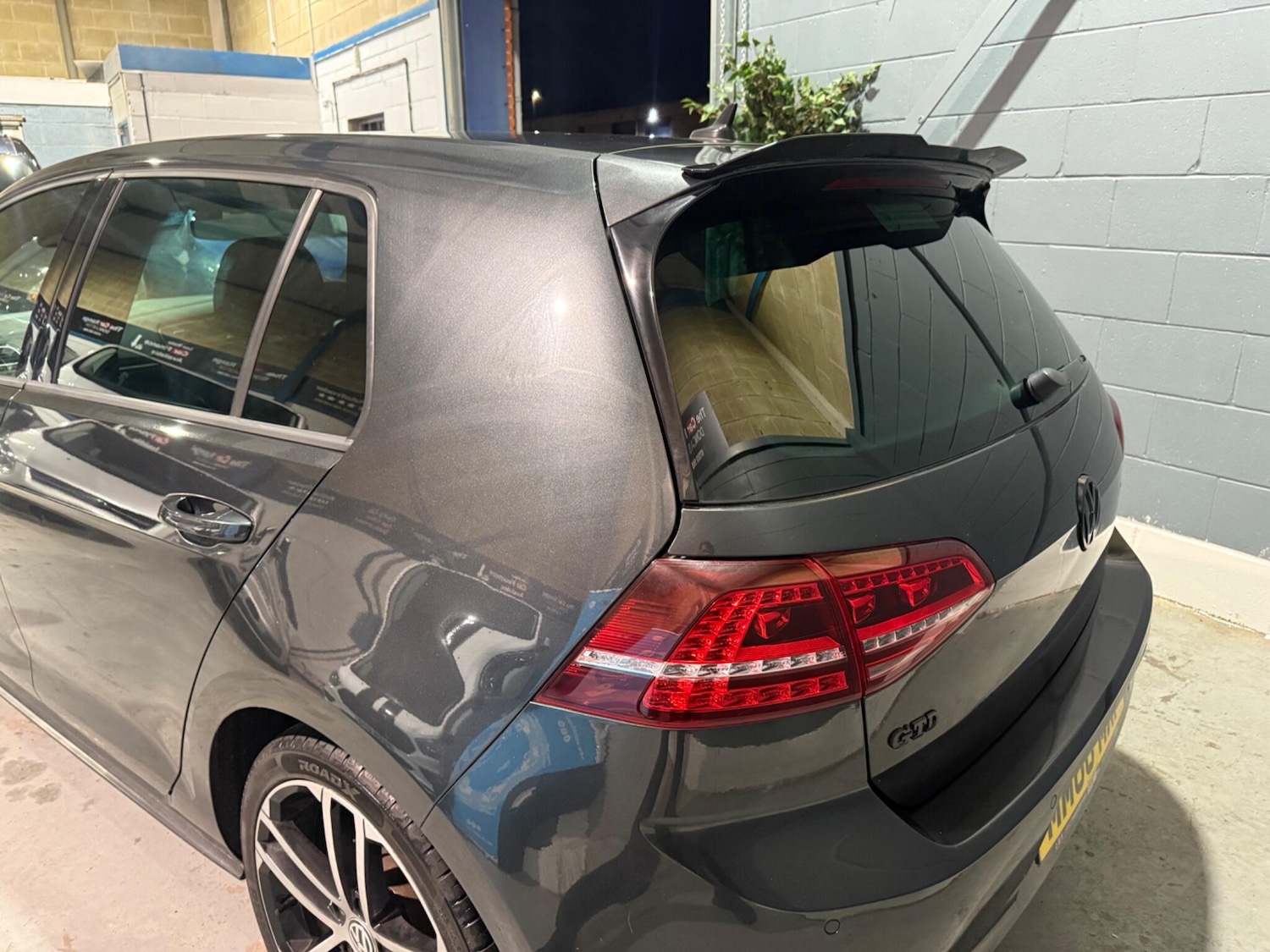 Used Volkswagen Golf 2016 for sale - 77784015: Photo 32