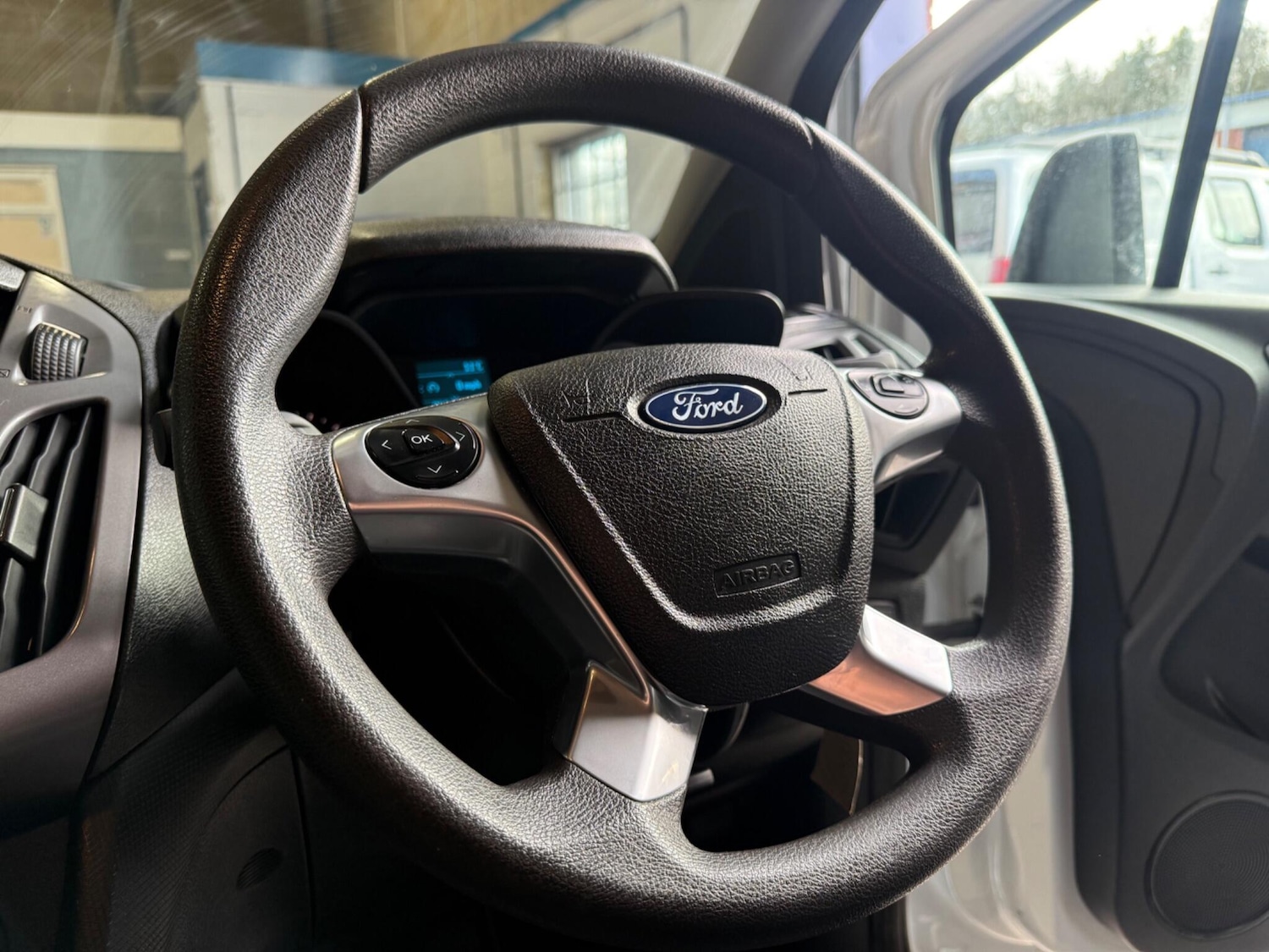 Used Ford Transit Connect 2018 for sale - 77658720: Photo 18