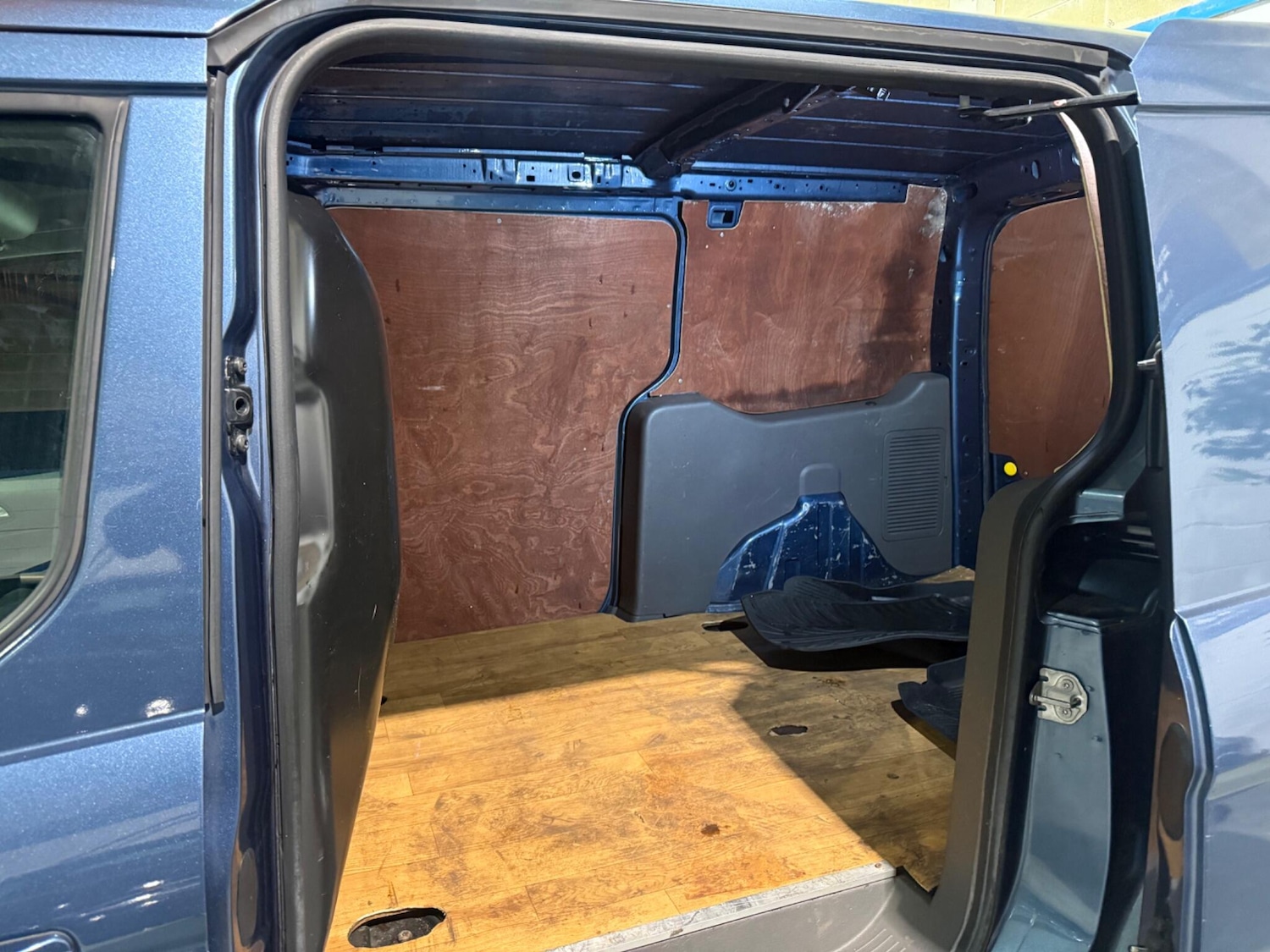 Used Ford Transit Connect 2018 for sale - 77155892: Photo 13