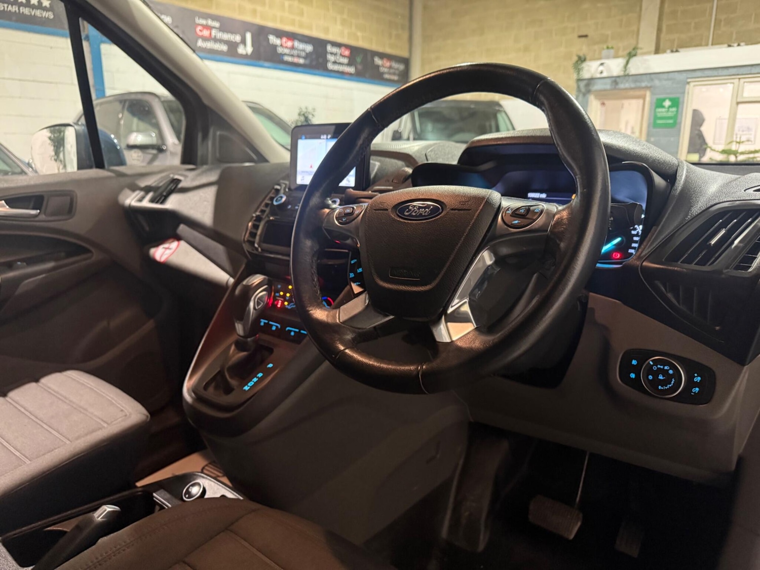 Used Ford Transit Connect 2018 for sale - 77155892: Photo 16