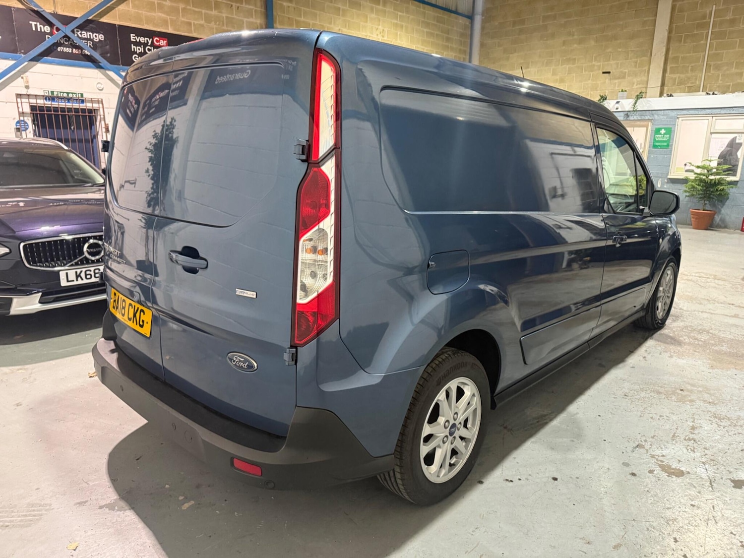Used Ford Transit Connect 2018 for sale - 77155892: Photo 7