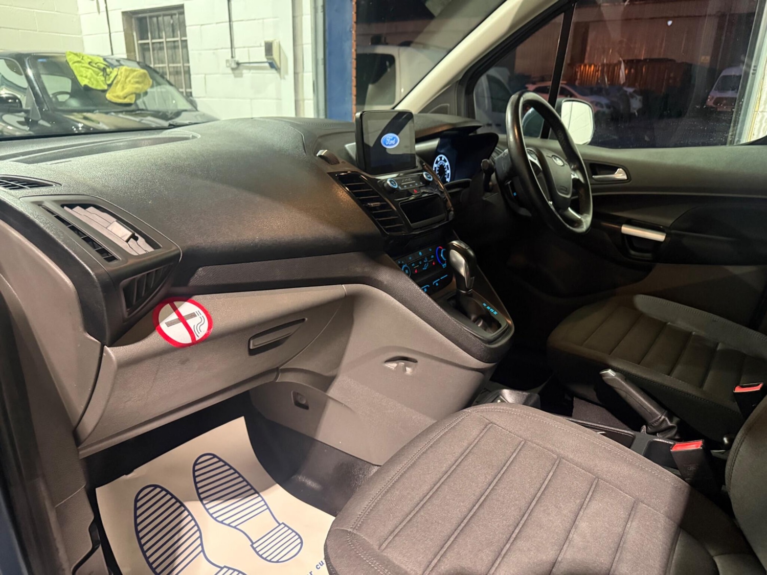 Used Ford Transit Connect 2018 for sale - 77155892: Photo 9