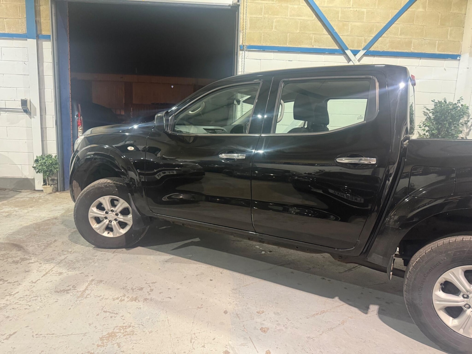Used Nissan Navara 2019 for sale - 77229381: Photo 4