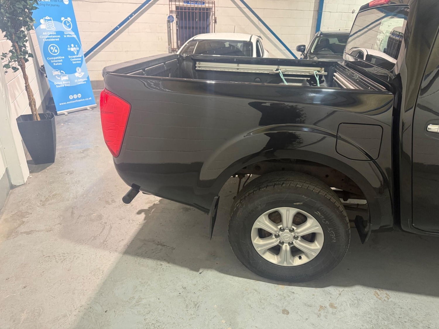 Used Nissan Navara 2019 for sale - 77229381: Photo 8