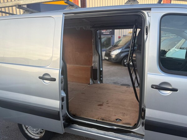 Used Citroen Dispatch 2015 for sale - 76247027: Photo 16