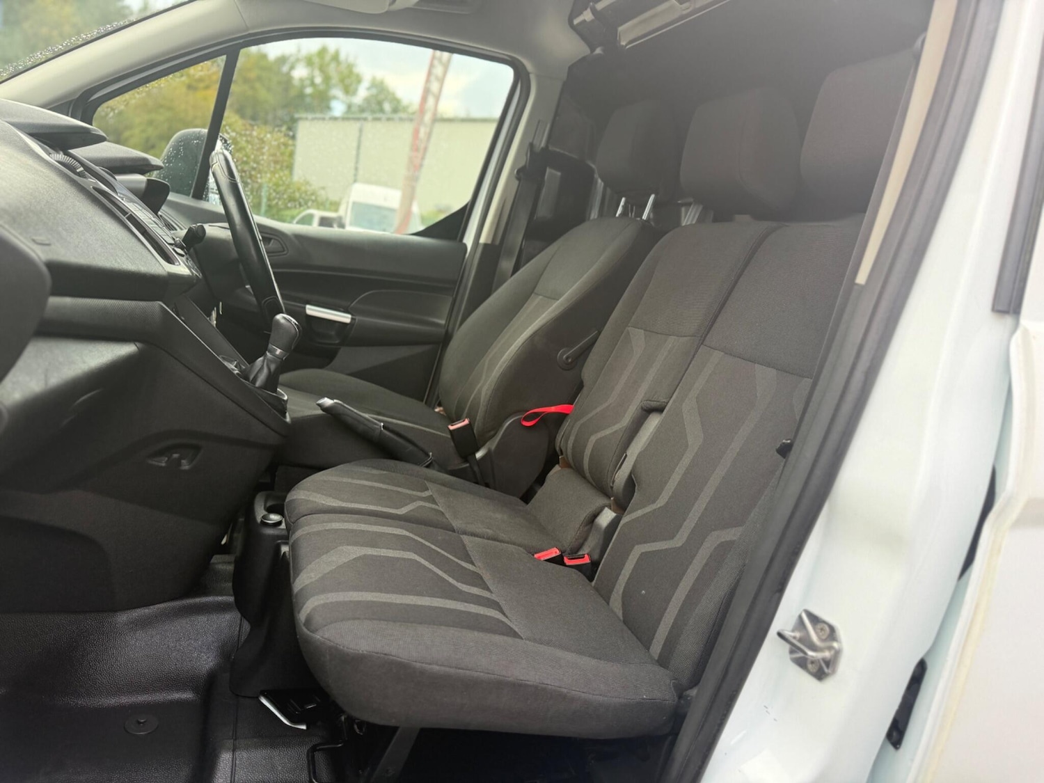 Used Ford Transit Connect 2016 for sale - 76457213: Photo 13