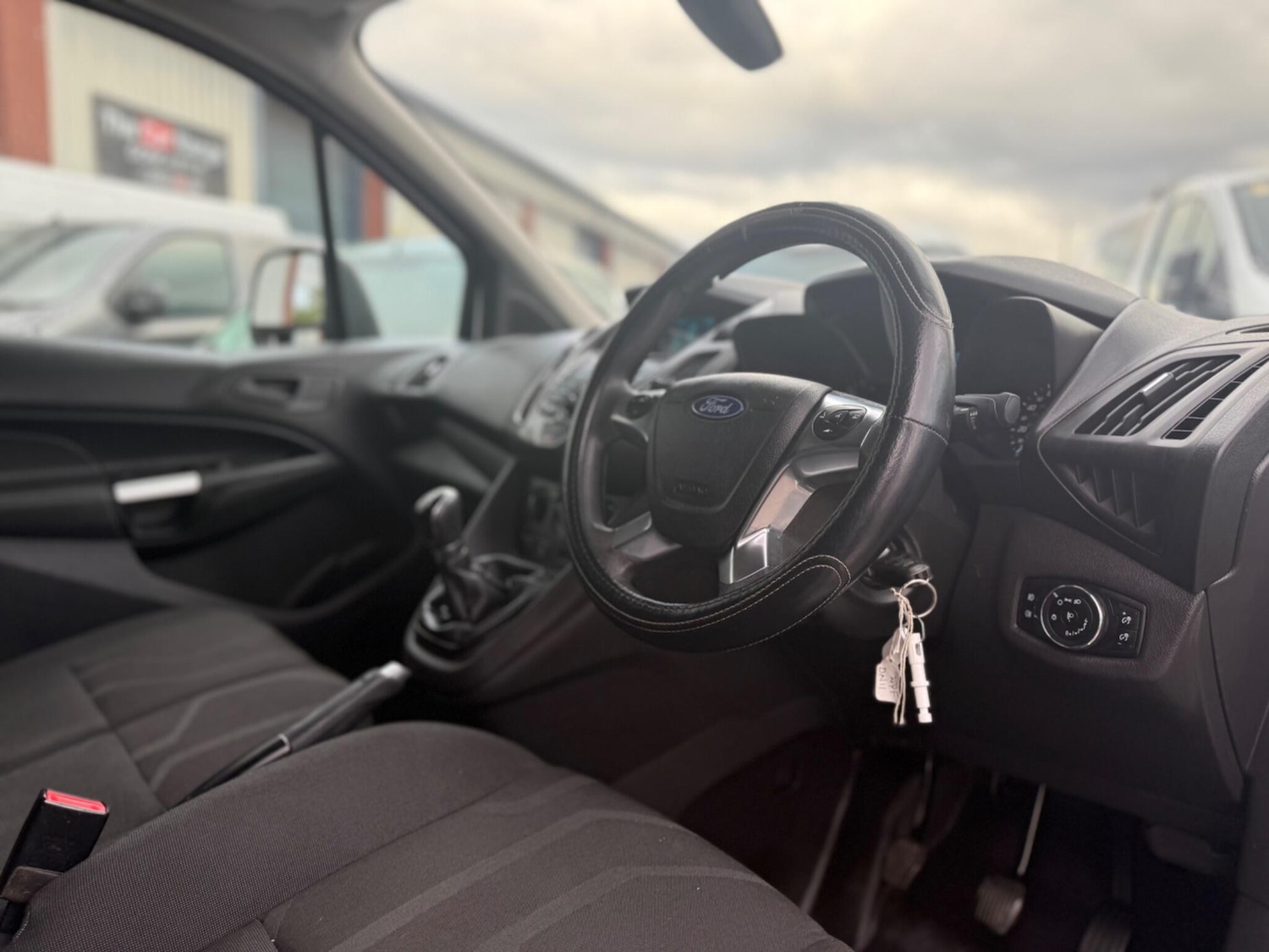 Used Ford Transit Connect 2016 for sale - 76457213: Photo 14