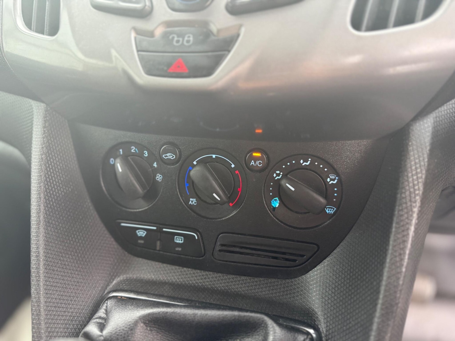 Used Ford Transit Connect 2016 for sale - 76457213: Photo 18