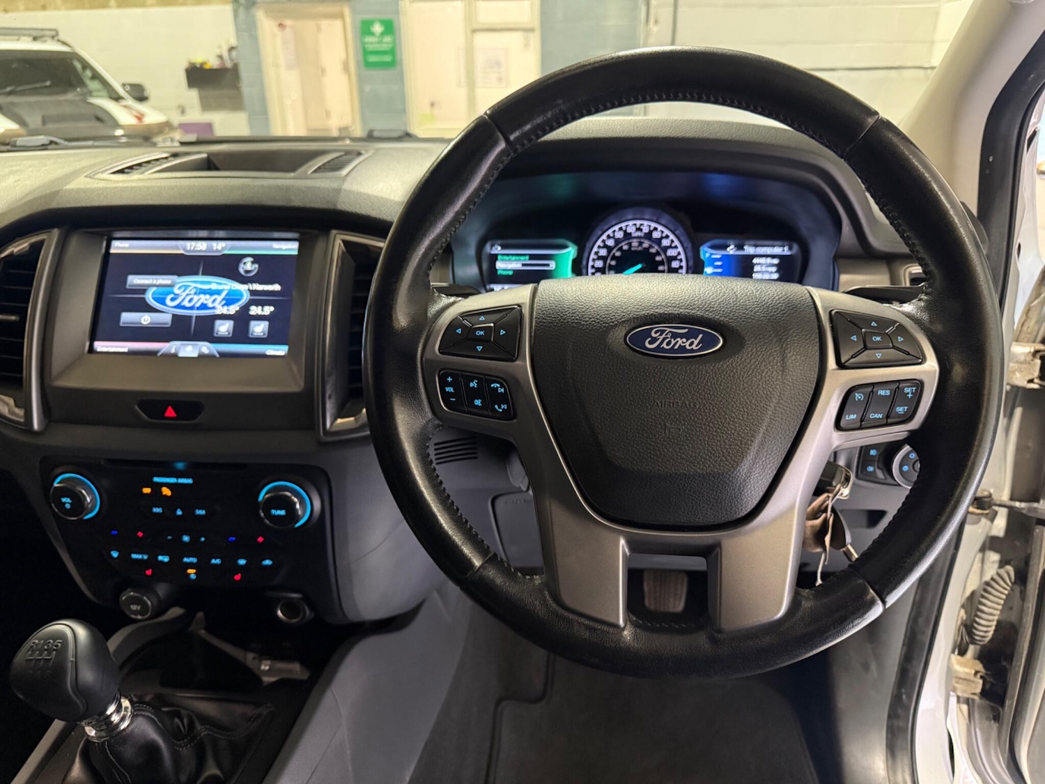 Used Ford Ranger 2016 for sale - 78128190: Photo 41