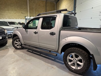 Used Nissan Navara 2014 for sale - 78307329: Photo