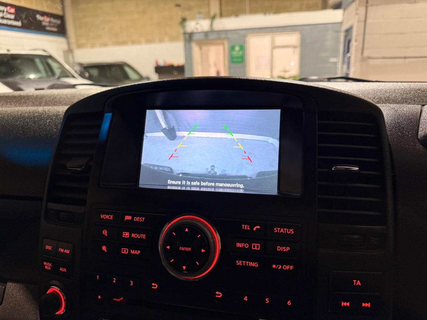 Used Nissan Navara 2014 for sale - 77537728: Photo 28