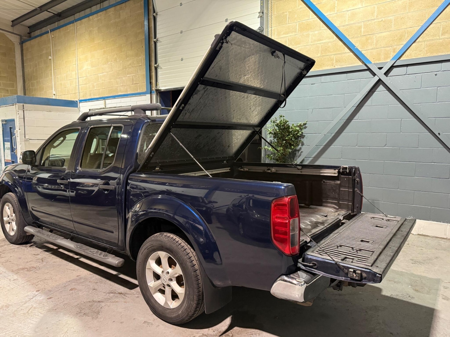 Used Nissan Navara 2014 for sale - 77537728: Photo 36