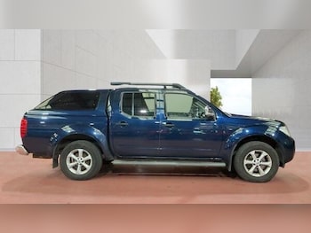 Used Nissan Navara 2014 for sale - 79336954: Photo