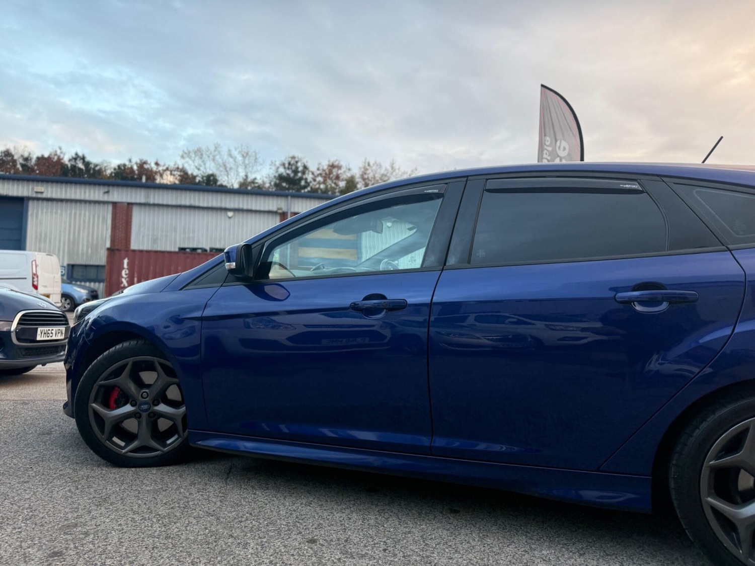Used Ford Focus 2017 for sale - 76337148: Photo 3