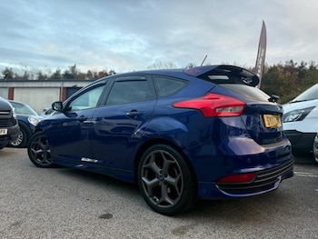 Used Ford Focus 2017 for sale - 76337148: Photo