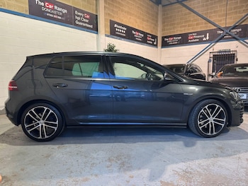 Used Volkswagen Golf 2016 for sale - 77074025: Photo