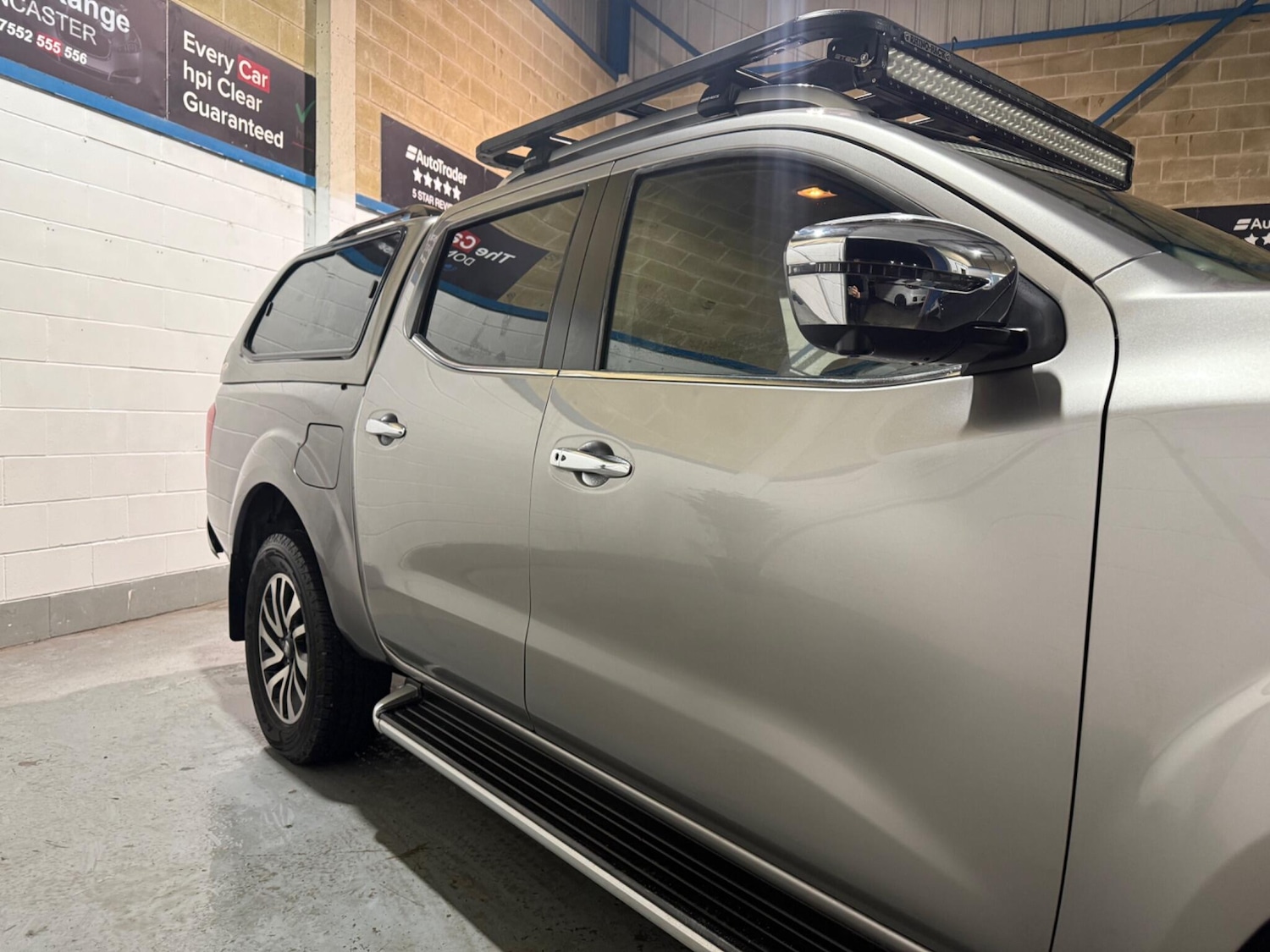 Used Nissan Navara 2018 for sale - 77215682: Photo 2