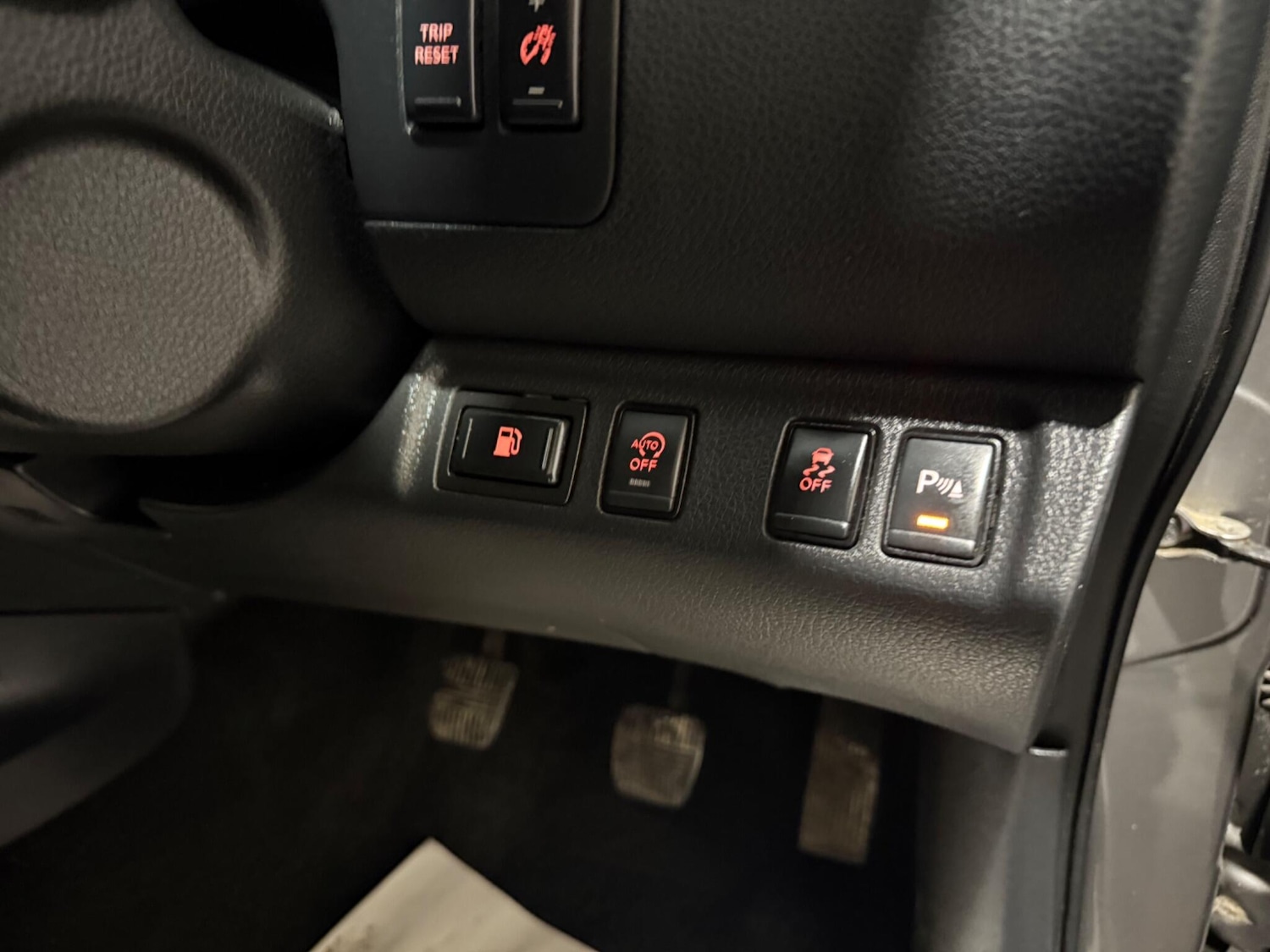 Used Nissan Navara 2018 for sale - 77215682: Photo 42