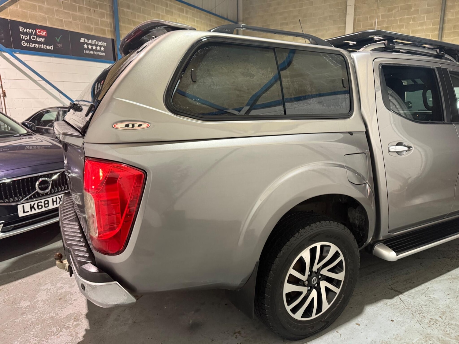 Used Nissan Navara 2018 for sale - 77215682: Photo 9