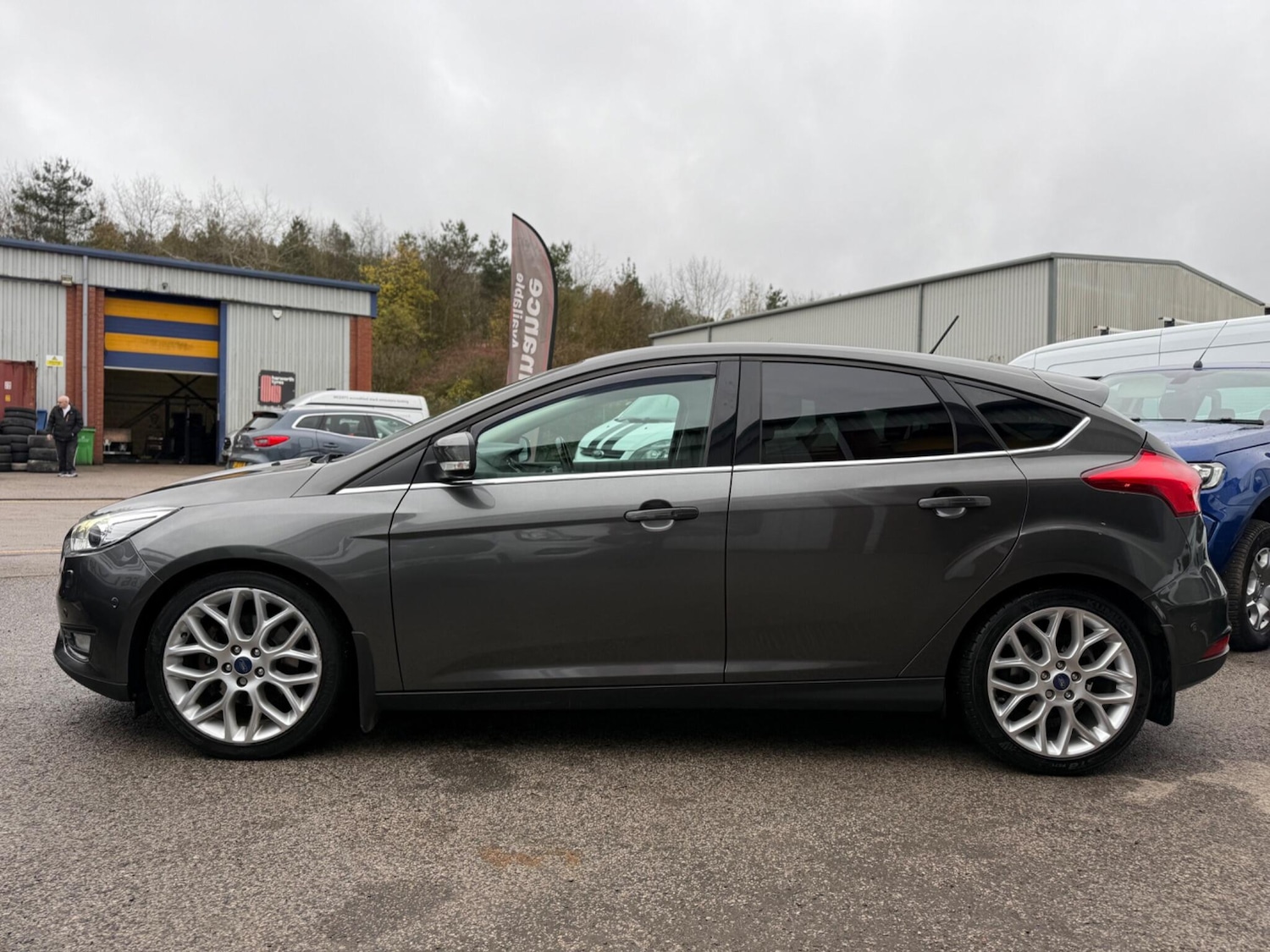 Used Ford Focus 2017 for sale - 76666515: Photo 9