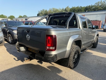 Used Volkswagen Amarok 2014 for sale - 78981675: Photo