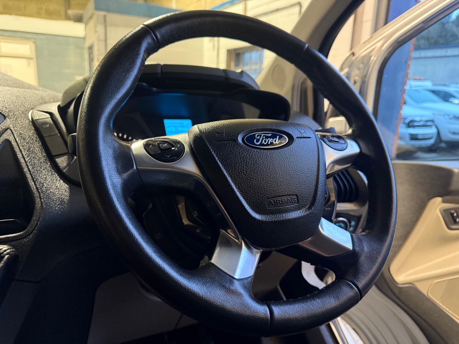 Used Ford Transit Custom for sale - 77682832: Photo 33