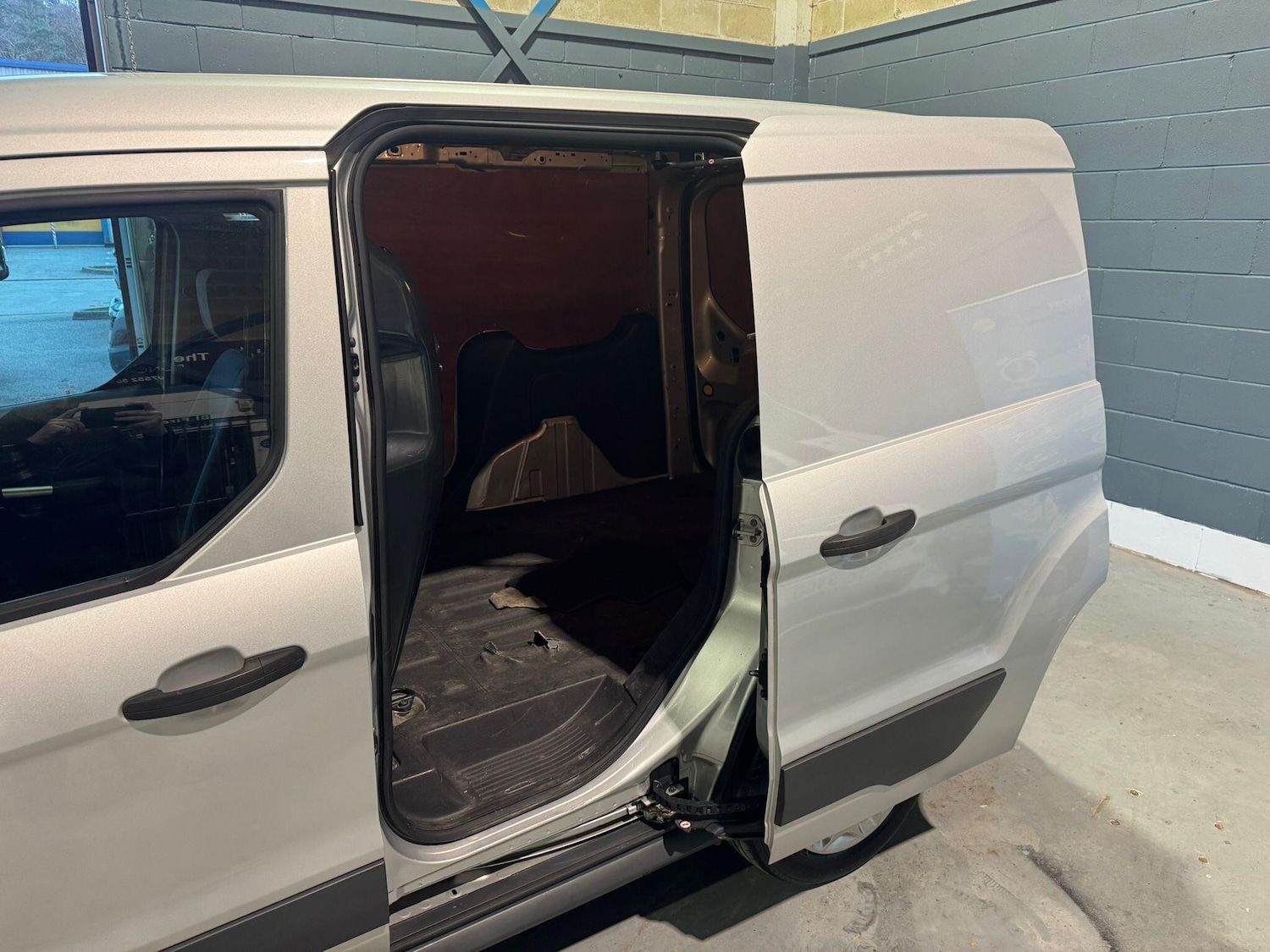 Used Ford Transit Connect 2015 for sale - 77738192: Photo 10