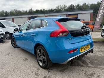 Used Volvo V40 2015 for sale - 75965610: Photo