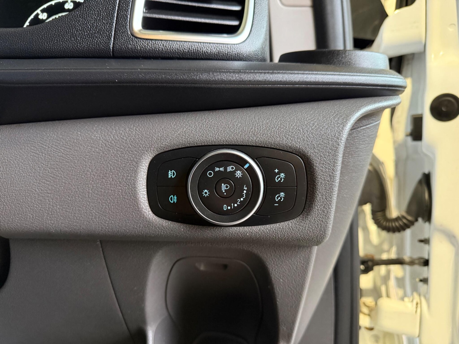 Used Ford Transit Custom 2019 for sale - 77564589: Photo 29