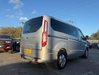 Used Ford Tourneo Custom 2018 for sale - 79874395: Photo