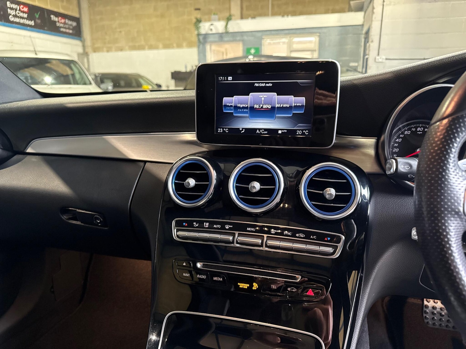 Used Mercedes-Benz C Class for sale - 77909366: Photo 34