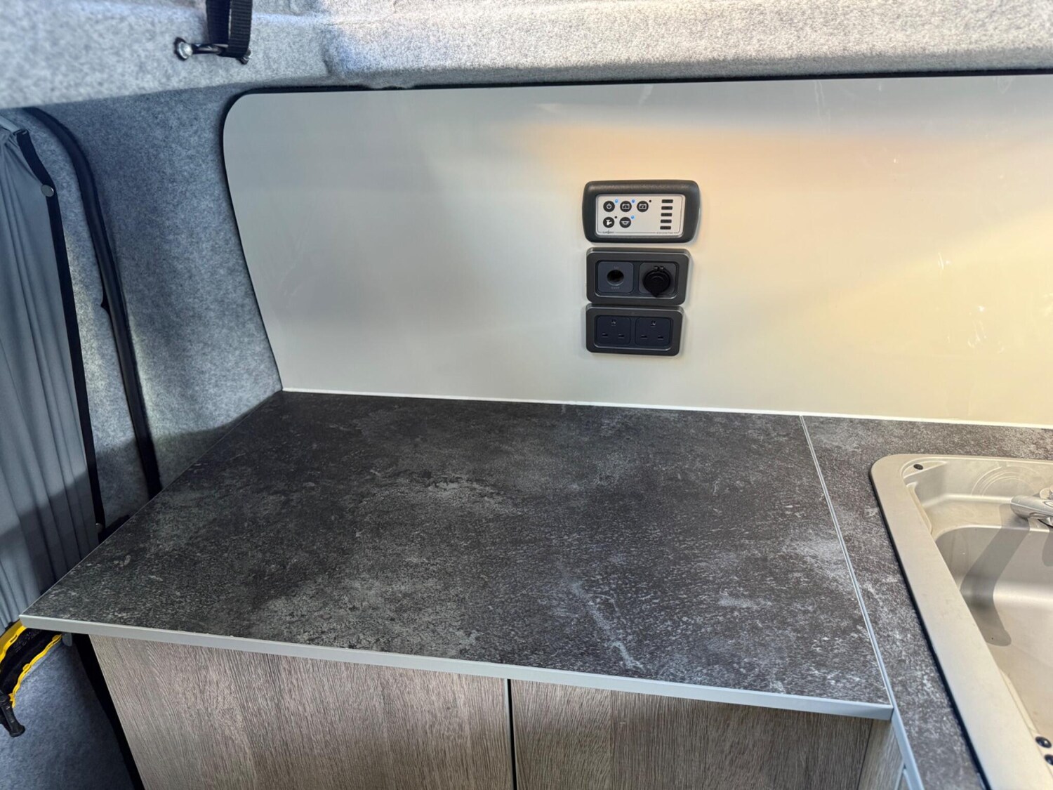 Used Ford Transit Custom 2018 for sale - 77376736: Photo 34